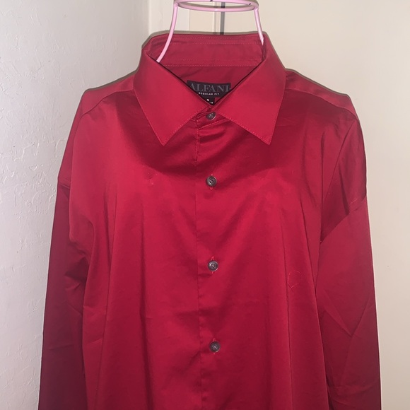 🎁Like New Alfani Regular Fit Men's Red L/S Dress shirt- Medium 15-15.5, 32-33 - Picture 8 of 16